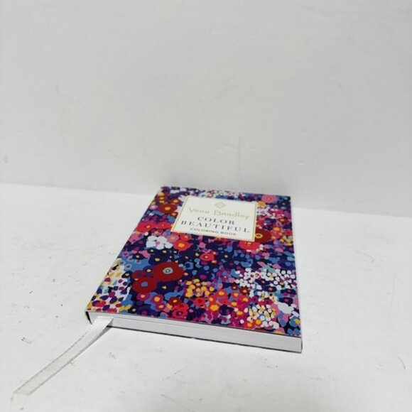 Vera Bradley Color Beautiful Coloring Book VB Designs Made Colorable 2017 1st Ed - Picture 14 of 14